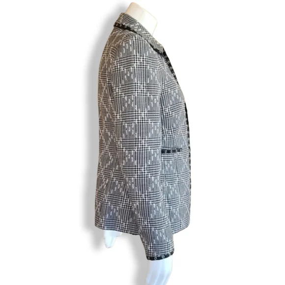VINTAGE GERMANY Houndstooth Wool Boucle Blazer S Tweed Minimalist Jacket E Luxe - Picture 5 of 16